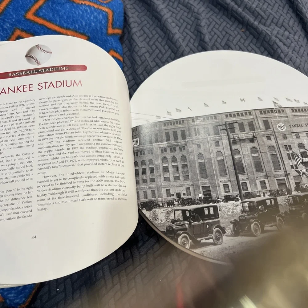 Memorable Moments in Baseball‎ 2007 Coffee table book